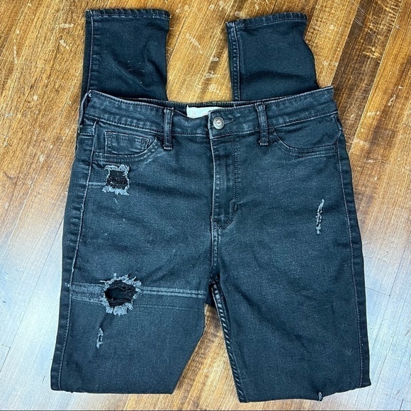 Hollister High-Rise Super Skinny Black Jeans Classic Stretch Destroyed Sz 7 FLAW - Picture 1 of 13